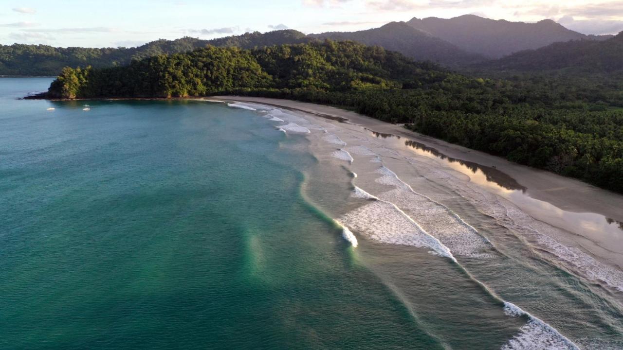 Arkadia Beach Resort Underground River Sabang  Exterior photo